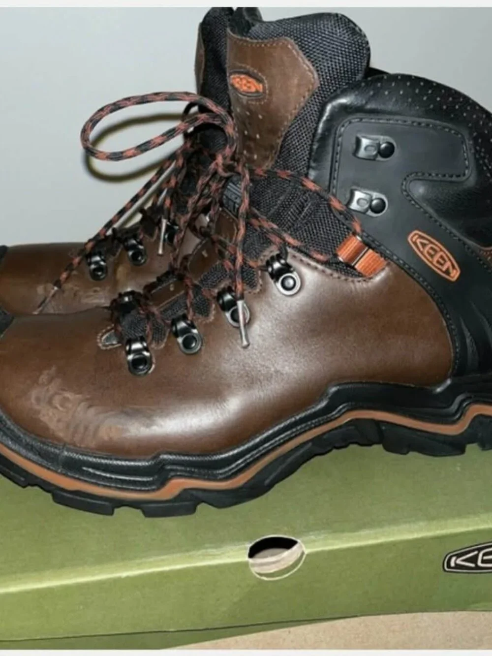 KEEN Mens 11, Brown Leather, Liberty Ridge WP Outdoor Hiking Boots, Made in USA